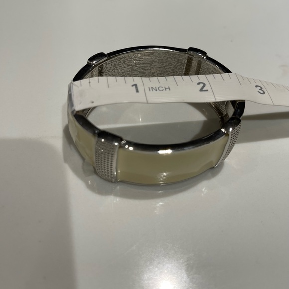 New York & Company Bangle Bracelet - Picture 5 of 5